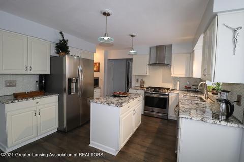 11877 Schavey Rd, Dewitt, MI 48820 photo 12