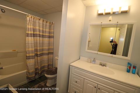 11877 Schavey Rd, Dewitt, MI 48820 photo 30