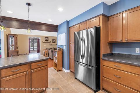 5446 Ann Dr, Bath, MI 48808 photo 13