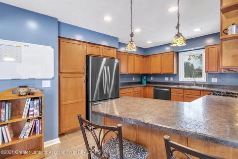 5446 Ann Dr, Bath, MI 48808 photo 12