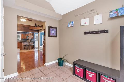 5446 Ann Dr, Bath, MI 48808 photo 5
