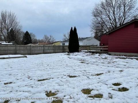 3939 Windemere Dr, Lansing, MI 48911 photo 24