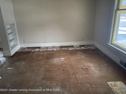 1439 Eureka St, Lansing, MI 48912 photo 6