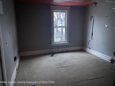 1439 Eureka St, Lansing, MI 48912 photo 11
