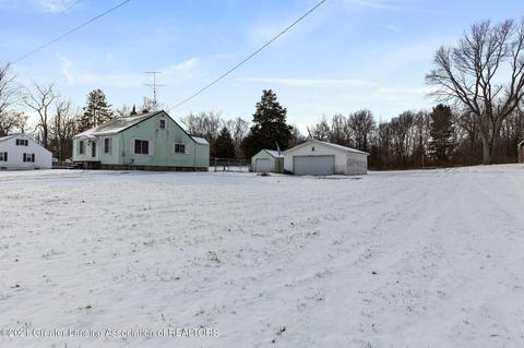 6101 Rich St, Davison, MI 48423 photo 4