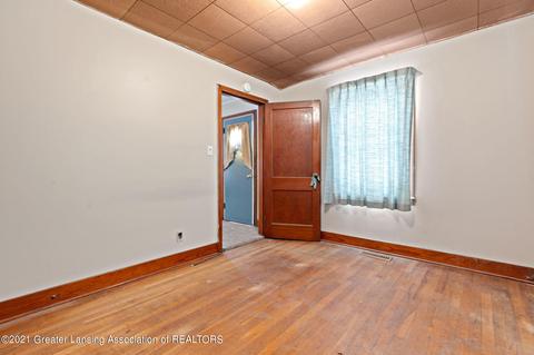 6101 Rich St, Davison, MI 48423 photo 11