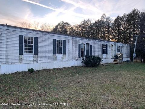 1237 Millbrook Rd, Blanchard, MI 49310 photo 10