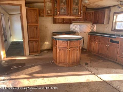 1237 Millbrook Rd, Blanchard, MI 49310 photo 14