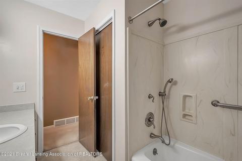 12217 Airport Rd, Dewitt, MI 48820 photo 30