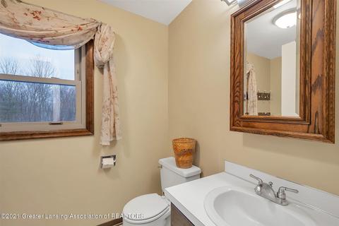 12217 Airport Rd, Dewitt, MI 48820 photo 20
