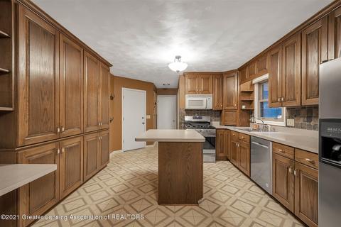 12217 Airport Rd, Dewitt, MI 48820 photo 9