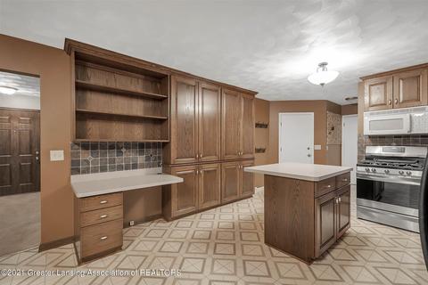 12217 Airport Rd, Dewitt, MI 48820 photo 13