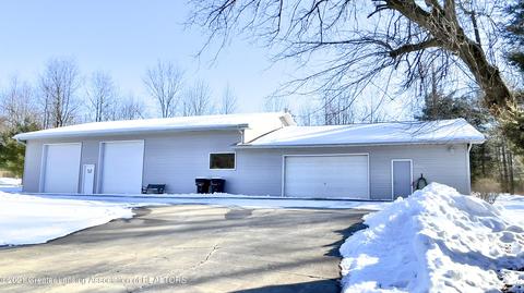 13158 Wood Rd, Bath, MI 48808 photo 20