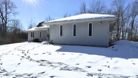 13158 Wood Rd, Bath, MI 48808 photo 8