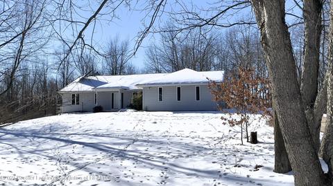 13158 Wood Rd, Bath, MI 48808 photo 2