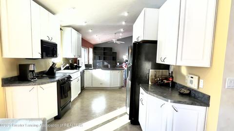 13158 Wood Rd, Bath, MI 48808 photo 34