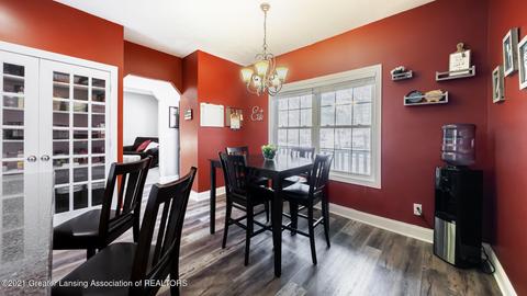 113 N Market St, Dewitt, MI 48820 photo 9