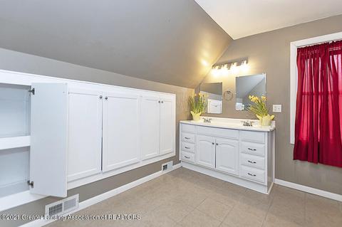 413 N Bridge St, Dewitt, MI 48820 photo 21
