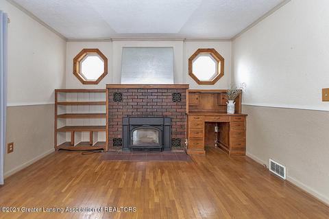 413 N Bridge St, Dewitt, MI 48820 photo 6