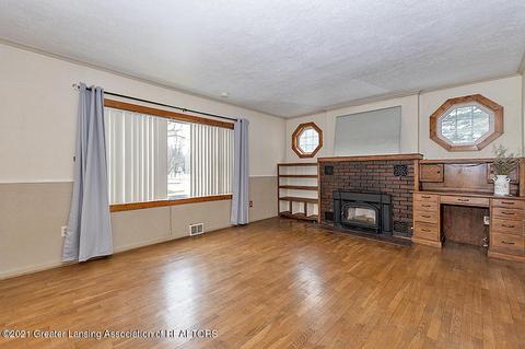 413 N Bridge St, Dewitt, MI 48820 photo 5