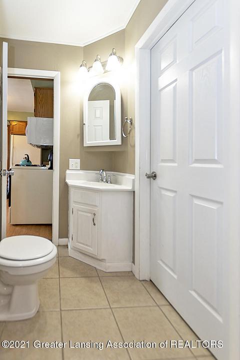413 N Bridge St, Dewitt, MI 48820 photo 18