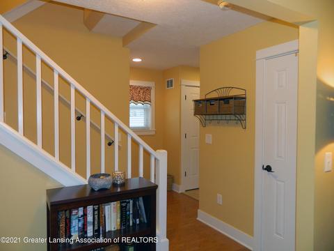 1306 E Cesar E Chavez Ave, Lansing, MI 48906 photo 10