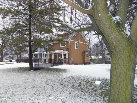1306 E Cesar E Chavez Ave, Lansing, MI 48906 photo 2
