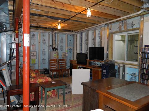 1306 E Cesar E Chavez Ave, Lansing, MI 48906 photo 25