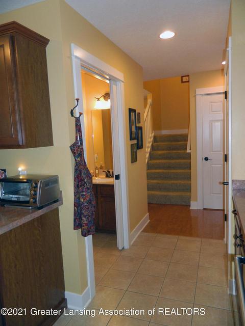 1306 E Cesar E Chavez Ave, Lansing, MI 48906 photo 13