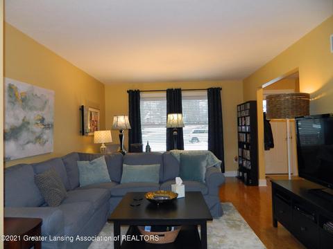 1306 E Cesar E Chavez Ave, Lansing, MI 48906 photo 8