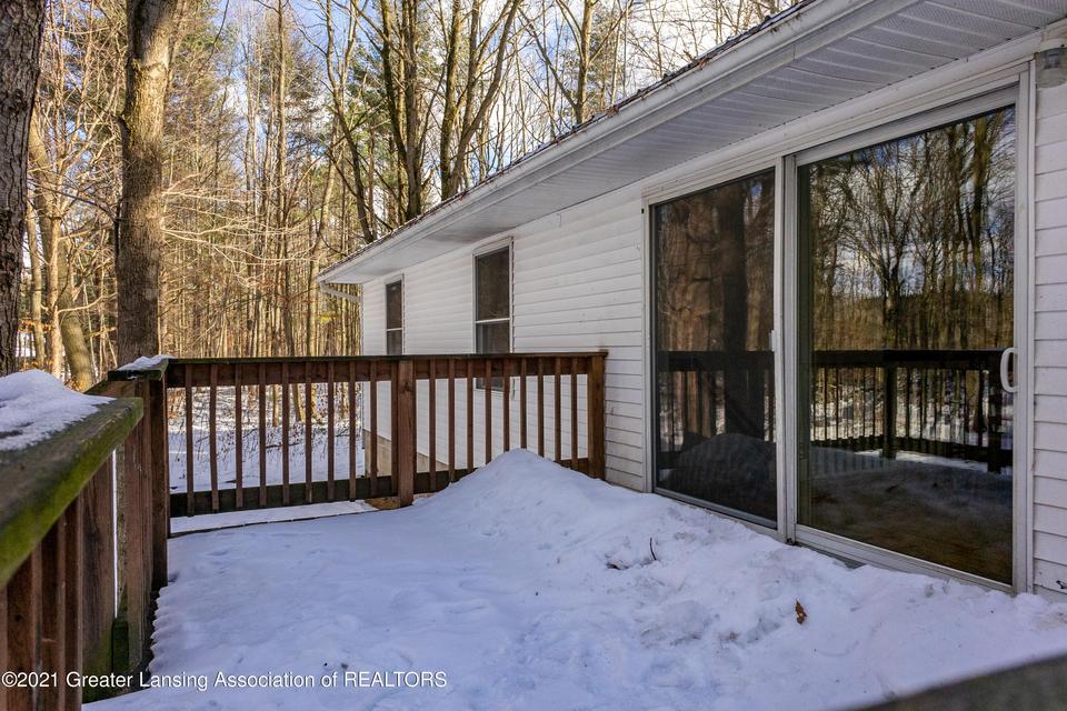  11243 Patmos Ln, Carson City, MI 48811 photo 7