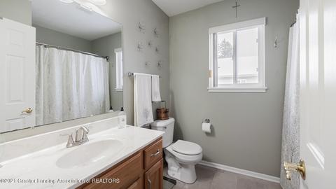 1237 Sumac Ln, Holt, MI 48842 photo 11