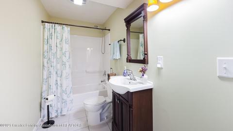 1237 Sumac Ln, Holt, MI 48842 photo 17
