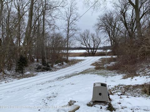 6005 Park Lake Rd, Bath, MI 48808 photo 8