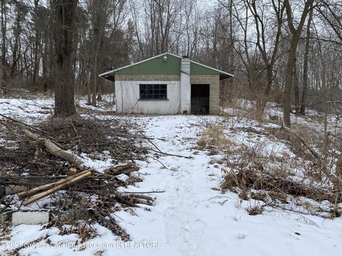 6005 Park Lake Rd, Bath, MI 48808 photo 4