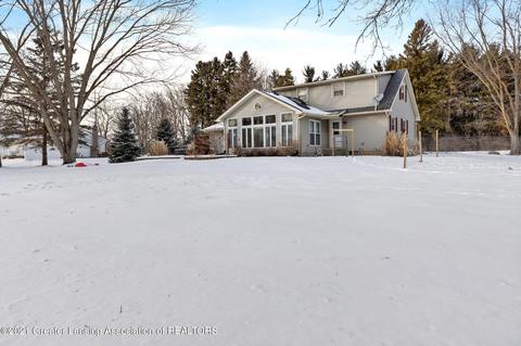1560 E Mead Rd, Saint Johns, MI 48879 photo 8