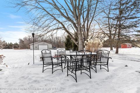 1560 E Mead Rd, Saint Johns, MI 48879 photo 13