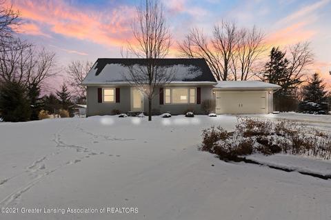 1560 E Mead Rd, Saint Johns, MI 48879 photo 2