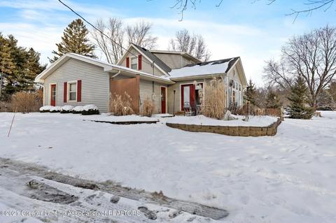 1560 E Mead Rd, Saint Johns, MI 48879 photo 6