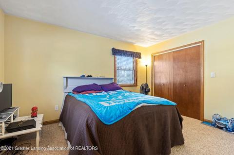 1560 E Mead Rd, Saint Johns, MI 48879 photo 28