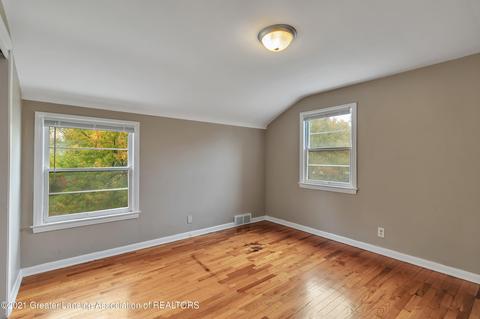 2115 Cooper Ave, Lansing, MI 48910 photo 22
