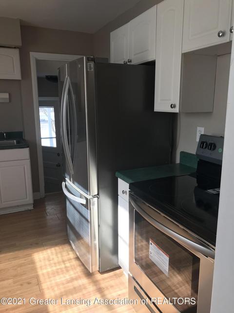 2115 Cooper Ave, Lansing, MI 48910 photo 15