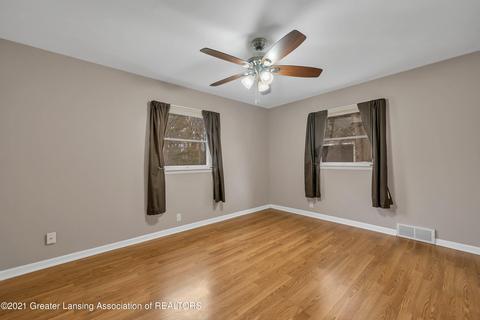 5832 Montebello Ave, Haslett, MI 48840 photo 18