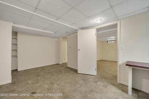5832 Montebello Ave, Haslett, MI 48840 photo 29