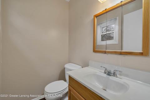 5832 Montebello Ave, Haslett, MI 48840 photo 20