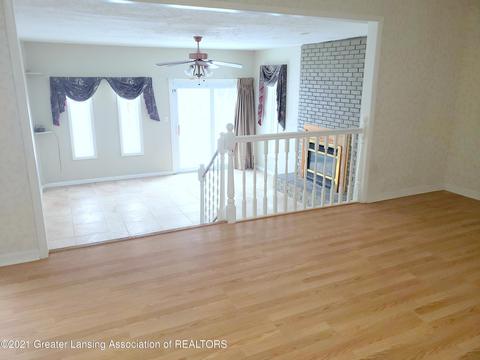 5832 Montebello Ave, Haslett, MI 48840 photo 6