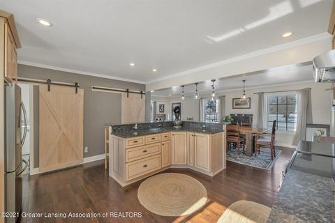 266 E St Charles Rd, Ithaca, MI 48847 photo 16