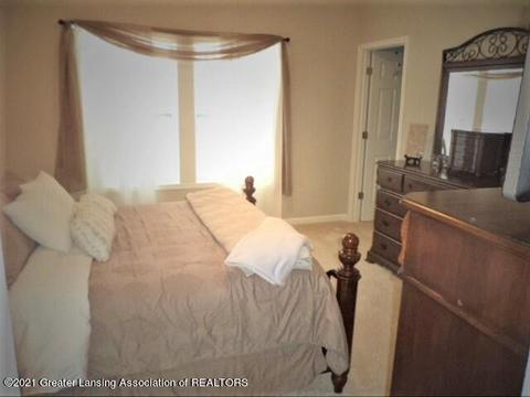 1120 River Oaks Dr, Dewitt, MI 48820 photo 24