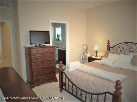 1120 River Oaks Dr, Dewitt, MI 48820 photo 23