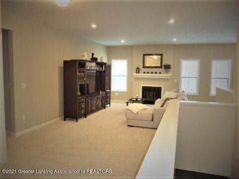 1120 River Oaks Dr, Dewitt, MI 48820 photo 7